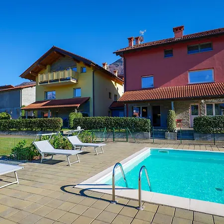 Apartmán Rose Gialla Pastella Terrassen Og Colico